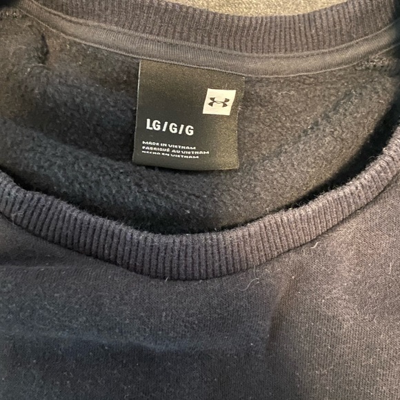 Under armour crewneck - Picture 3 of 3